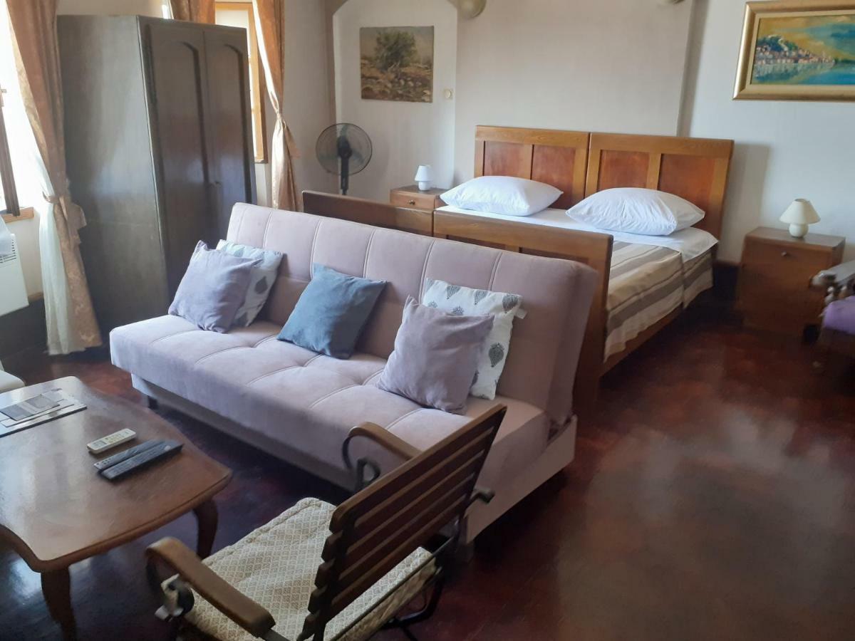 Apartments Sekoko Шибеник Экстерьер фото